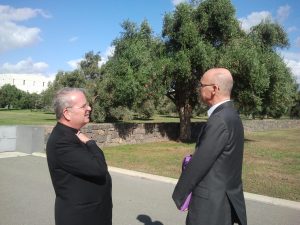 Monsignor Miglio e il presidente Soru.