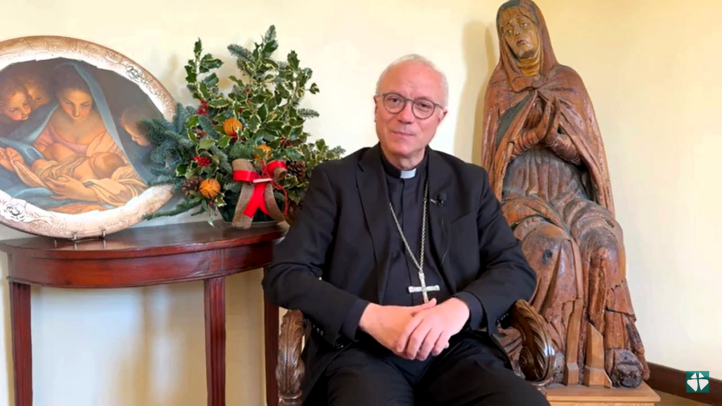 Scambio di auguri natalizi in Curia con il vescovo Baturi