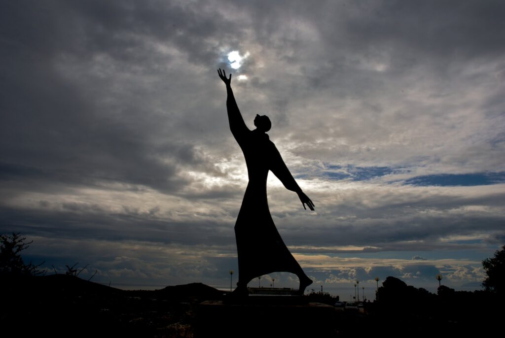 San Francesco – statua Monte Urpinu (Foto di di Michele Vascellari con licenza CC BY-NC 2.0.)
